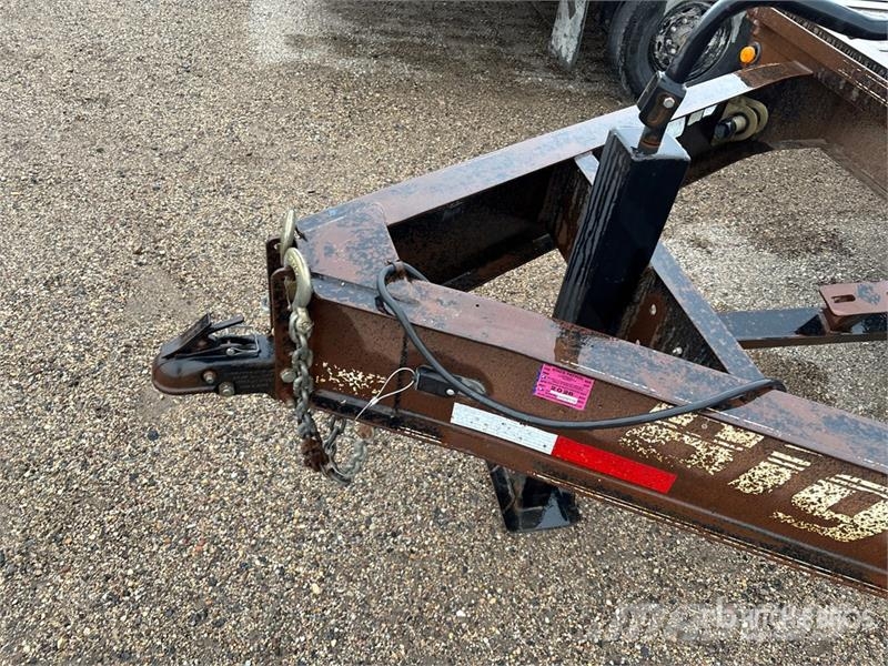 Big Tex 16 ft T/A Flatbed Trailer Прицепы-платформы/боковая разгрузка