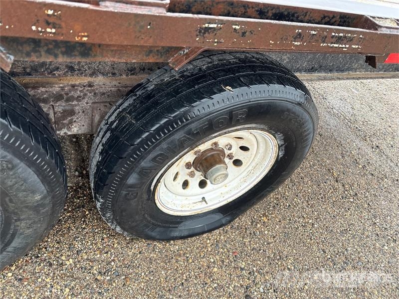 Big Tex 16 ft T/A Flatbed Trailer Remolques de cama baja