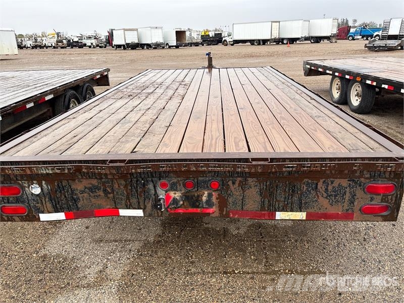 Big Tex 16 ft T/A Flatbed Trailer Прицепы-платформы/боковая разгрузка