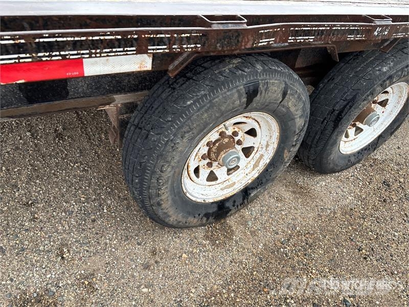 Big Tex 16 ft T/A Flatbed Trailer Remolques de cama baja