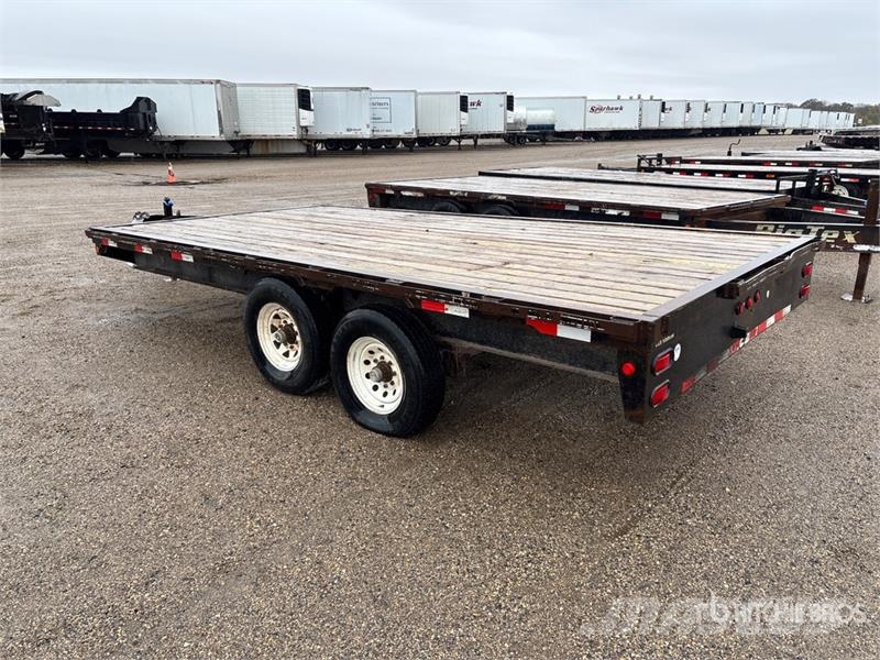 Big Tex 16 ft T/A Flatbed Trailer Remolques de cama baja