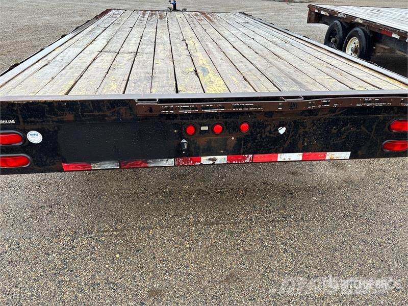 Big Tex 16 ft T/A Flatbed Trailer Remolques de cama baja