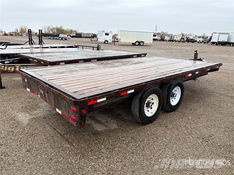 Big Tex 16 ft T/A Flatbed Trailer Прицепы-платформы/боковая разгрузка