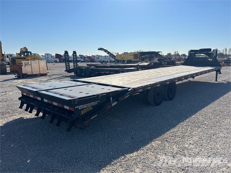 Big Tex 16GN-35D5A-MRBK 35 ft T/A Gooseneck Flatbed Traile 平板式/側卸式拖車
