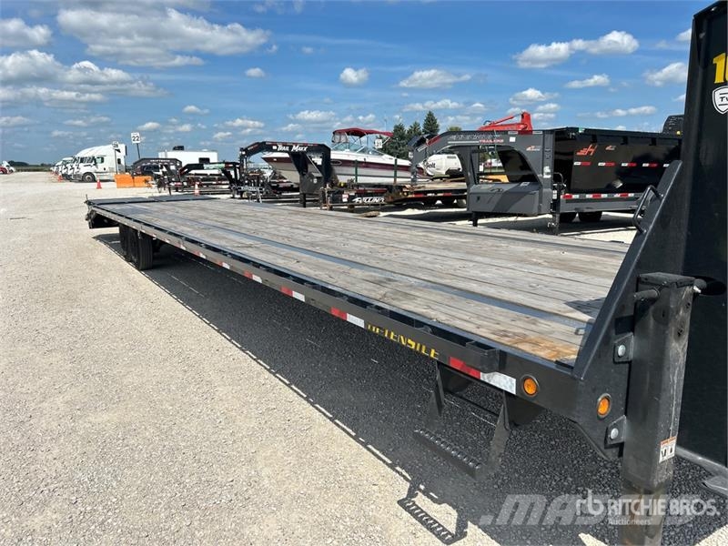 Big Tex 48 ft T/A Gooseneck Equipment Trailer Autonkuljetusperävaunut