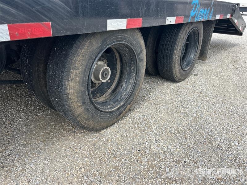 Big Tex 4XPH-24+5 29 ft T/A Equipment Trailer Autonkuljetusperävaunut