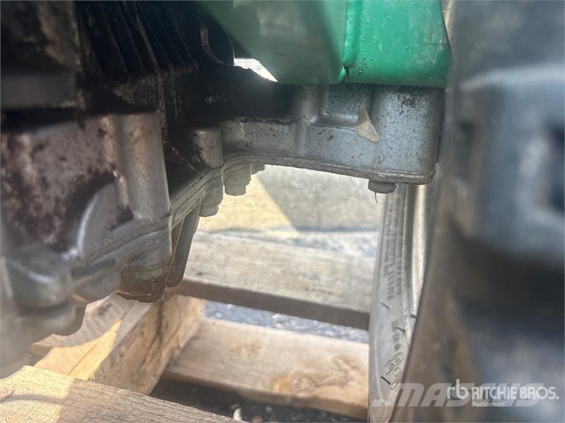 Billy Goat 28 in Gasoline Brush Cutter Kosilice za pašnjak