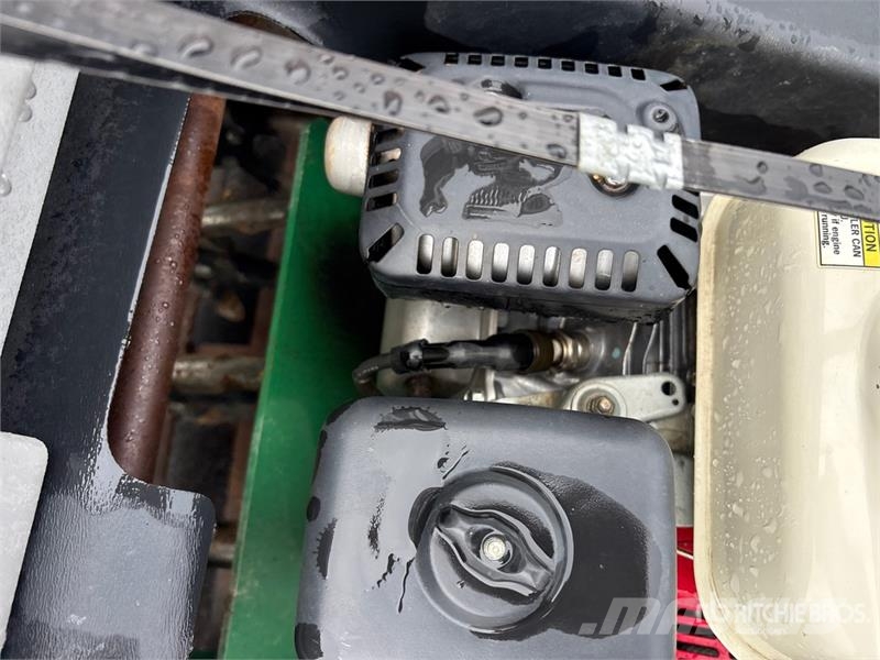 Billy Goat AE401H Aerator Luftare och vertikalskärare
