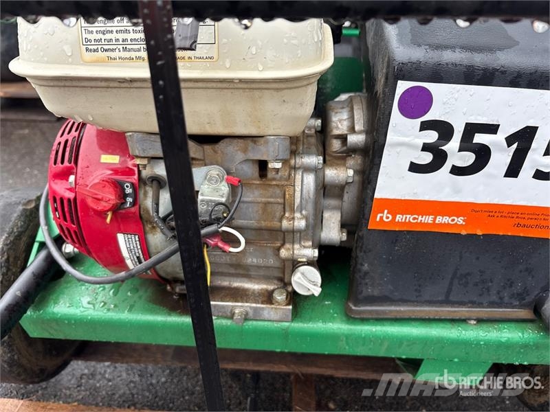 Billy Goat AE401H Aerator Luftare och vertikalskärare