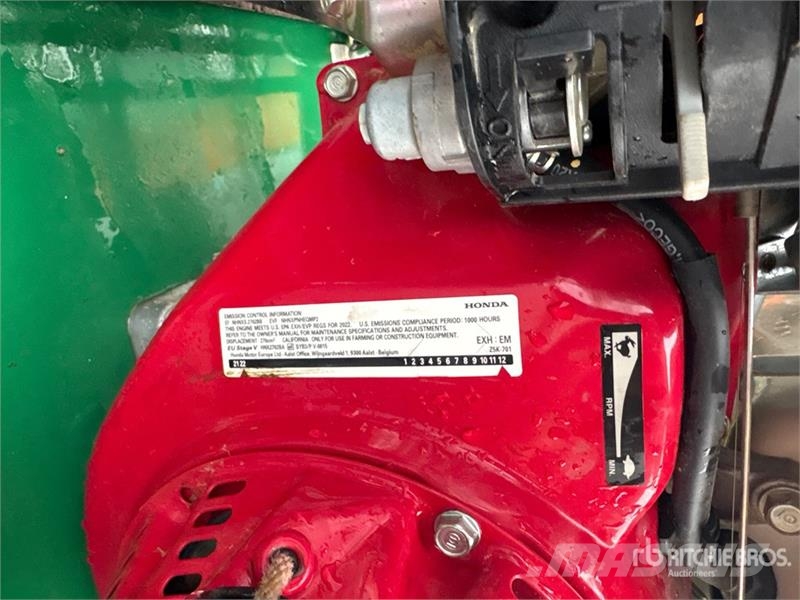 Billy Goat OS901SPH Seeder Mechanické sejačky