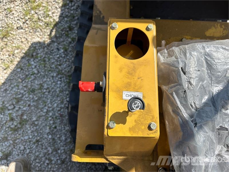  BisonTek BT360 Mini Compact Track Loader (Unused) لوادر انزلاقية التوجيه