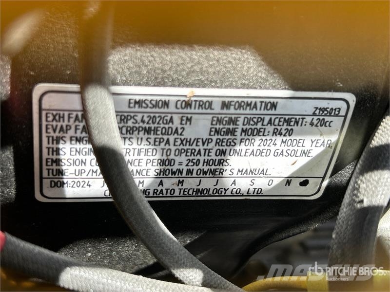  BisonTek BT360 Mini Compact Track Loader (Unused) لوادر انزلاقية التوجيه