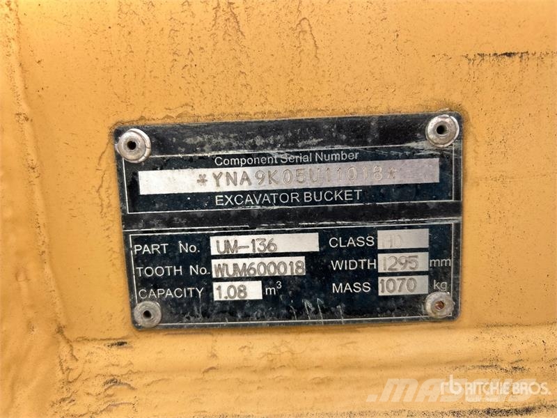 BKHEXPB48 48 in 1.08 m3 Digging Excavator Bucket ( Žlice