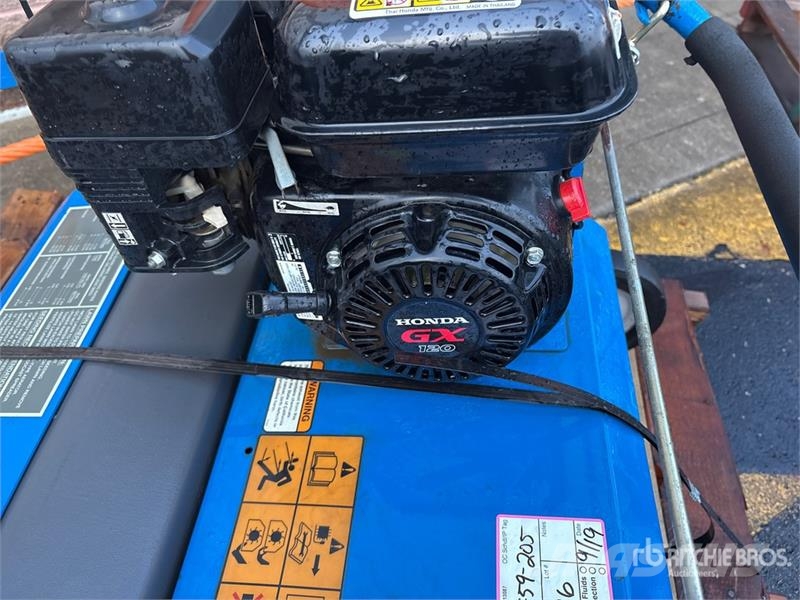 Blue Bird S22H5DA Seeder Drills