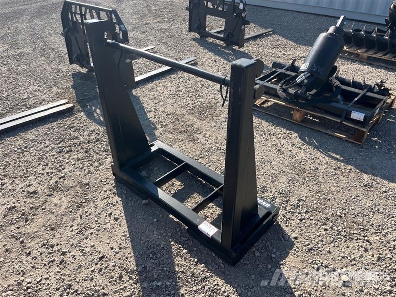Blue Diamond 102200 36 in Skid Steer Sod Roller (Unused) مكونات أخرى