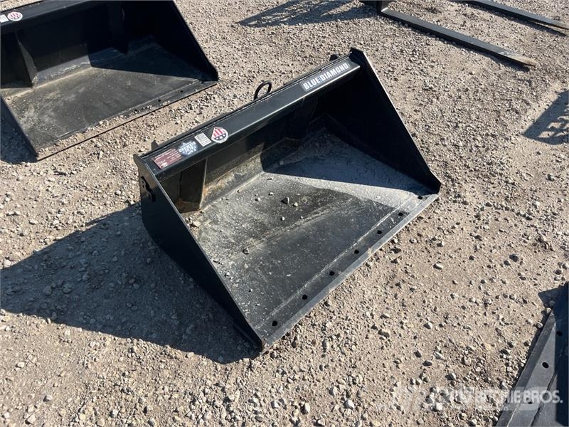 Blue Diamond 108032-26 43 in Skid Steer Bucket (Unused) Žlice