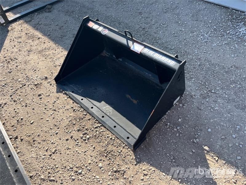 Blue Diamond 108032-26 43 in Skid Steer Bucket (Unused) Žlice