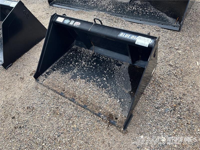 Blue Diamond 108032-26 44 in General Purpose Mini Skid Steer Bu دلاء