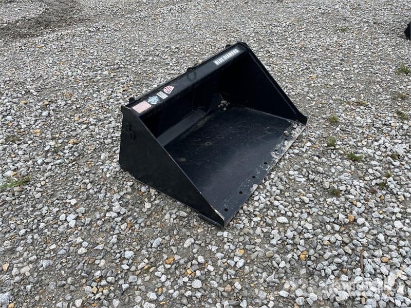 Blue Diamond 108032-26 44 in General Purpose Skid Steer Bucket دلاء