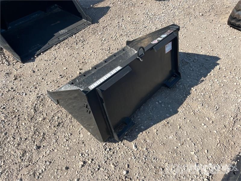 Blue Diamond 108032-26 43 in Skid Steer Bucket (Unused) Žlice