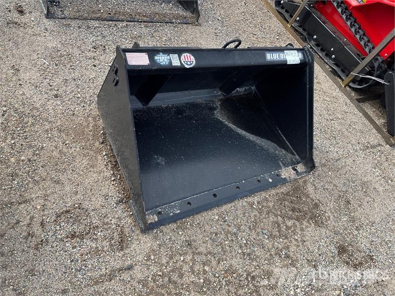 Blue Diamond 108032-26 44 in General Purpose Skid Steer Bucket دلاء