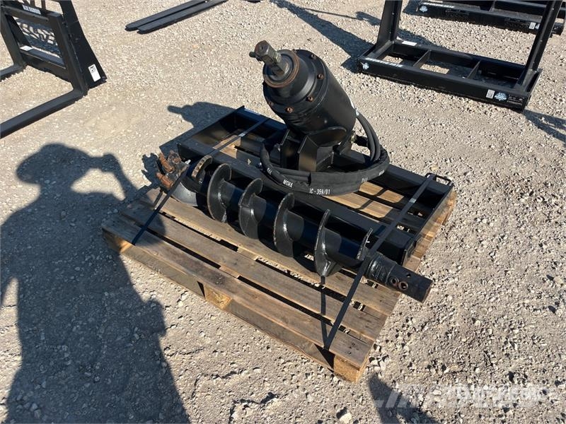 Blue Diamond 305080 9 in Skid Steer Auger (Unused) Drills