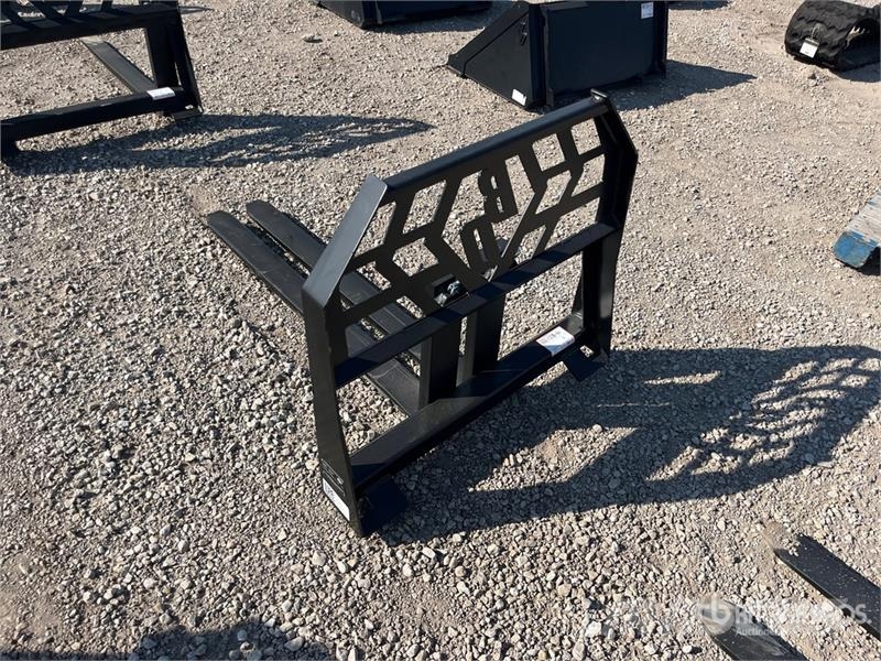 Blue Diamond 314000-26 48 in Skid Steer Forks (Unused) Forks