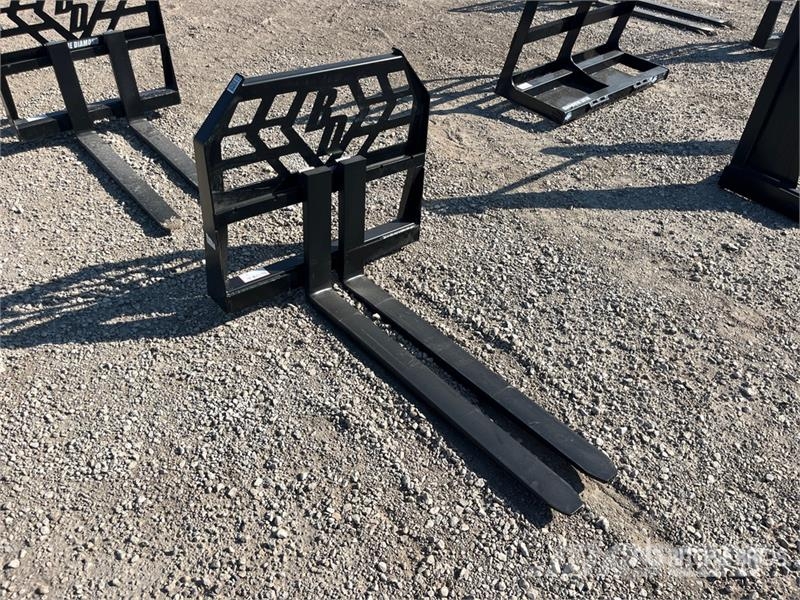 Blue Diamond 314000-26 48 in Skid Steer Forks (Unused) Forks