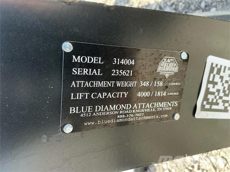 Blue Diamond 314004 48 in Skid Steer Forks (Unused) Dakšas