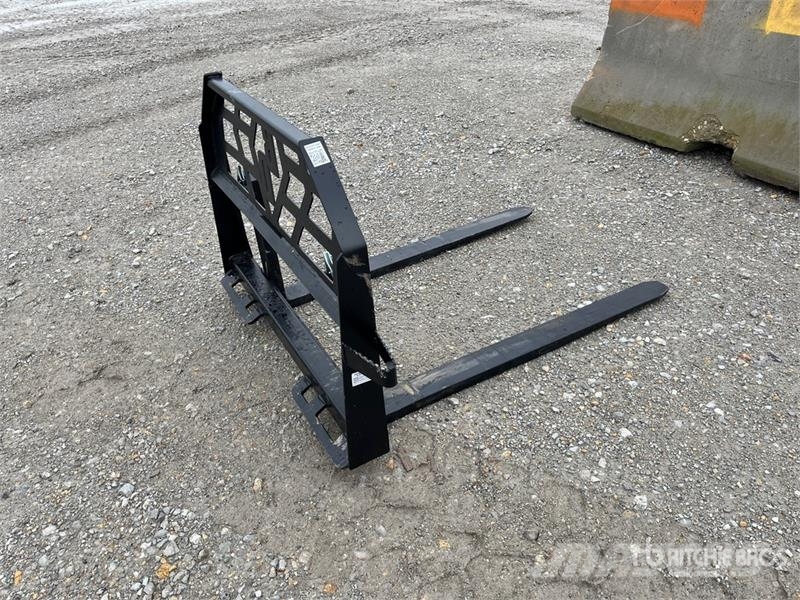 Blue Diamond 314004 48 in Skid Steer Forks شوكات