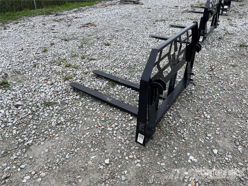 Blue Diamond 314005-14 48 in Skid Steer Forks Fourche