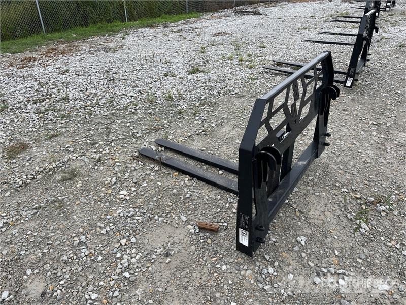 Blue Diamond 314005-14 48 in Skid Steer Forks Fourche