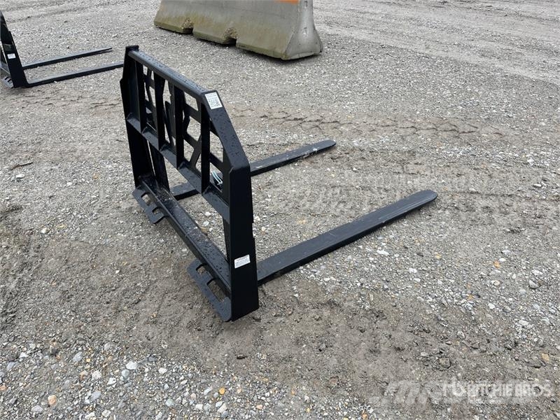 Blue Diamond 314005 48 in Skid Steer Forks شوكات