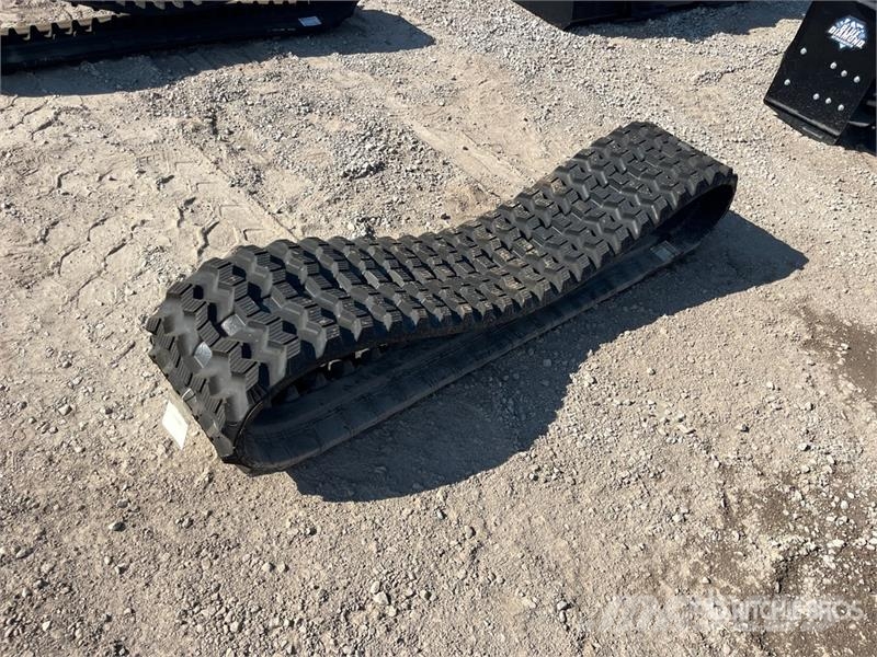 Blue Diamond 400 X 49 Rubber Tracks (Unused) Other components