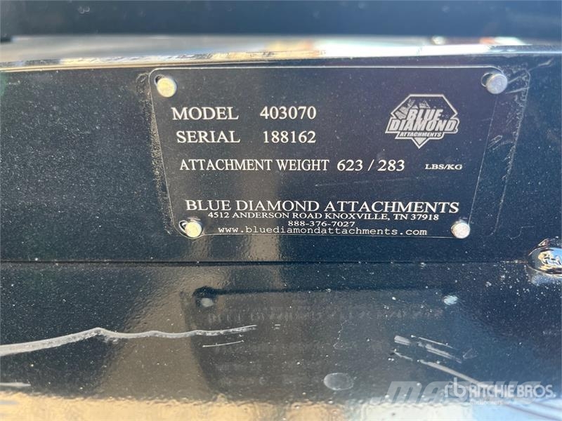 Blue Diamond 403070 6 ft 0 in 3-Point Hitch Rotary Cutter (Unus Masina scos cartofi