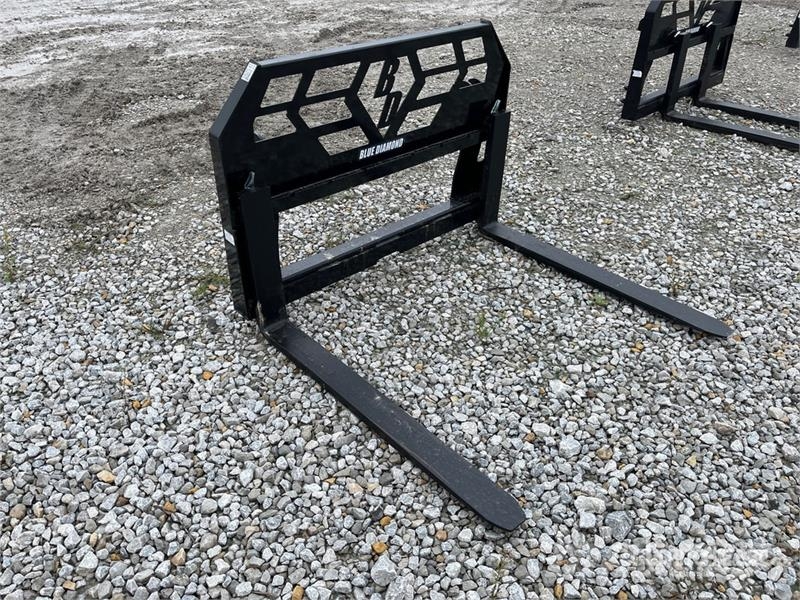 Blue Diamond 42 in Skid Steer Forks شوكات
