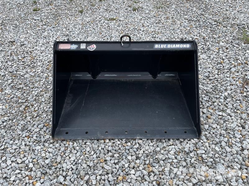 Blue Diamond 44 in General Purpose Skid Steer Bucket دلاء