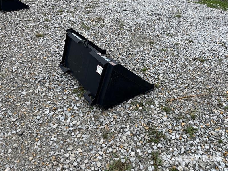 Blue Diamond 44 in General Purpose Skid Steer Bucket دلاء
