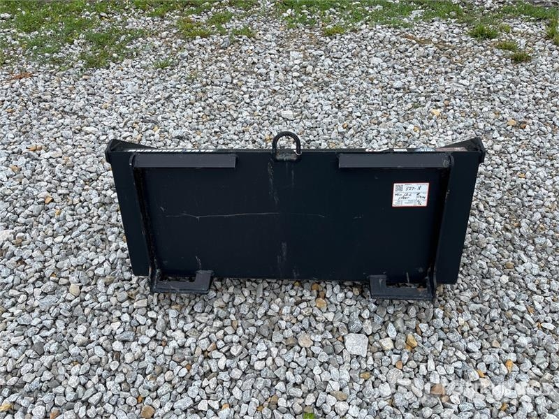 Blue Diamond 44 in General Purpose Skid Steer Bucket دلاء