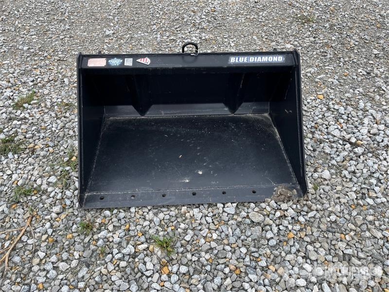 Blue Diamond 44 in General Purpose Skid Steer Bucket دلاء