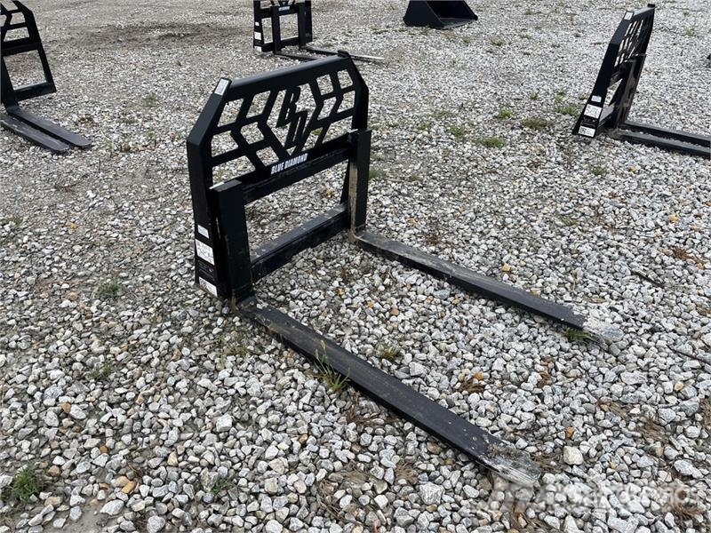 Blue Diamond 48 in Mini Skid Steer Forks Fourche
