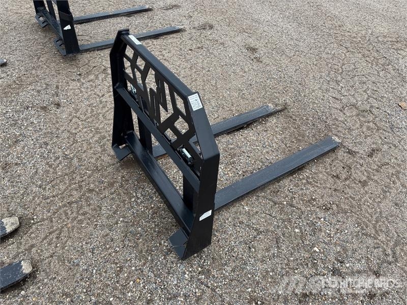 Blue Diamond 48 in Mini Skid Steer Forks Forche