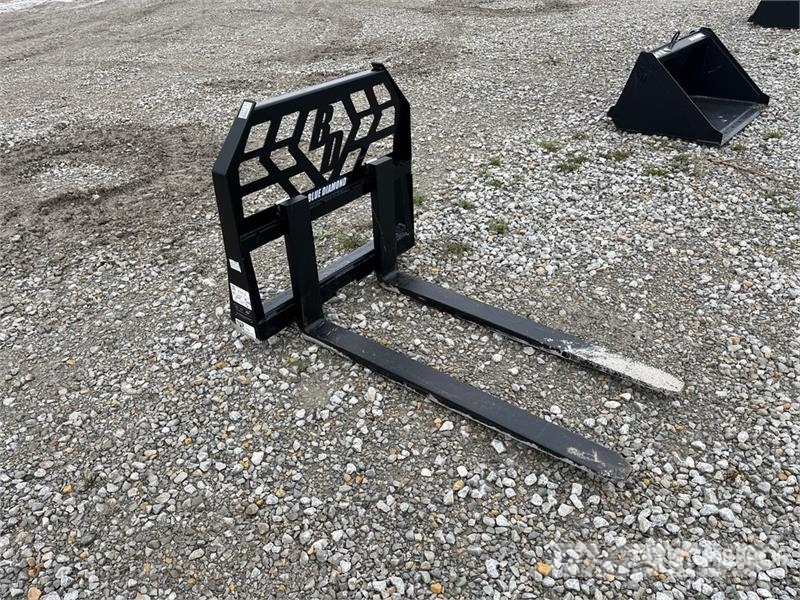 Blue Diamond 48 in Mini Skid Steer Forks Fourche