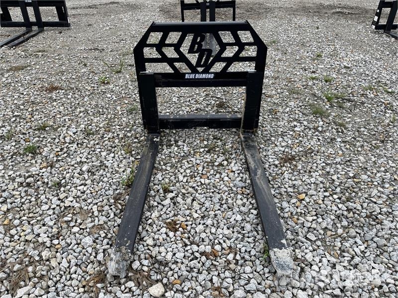 Blue Diamond 48 in Mini Skid Steer Forks Fourche