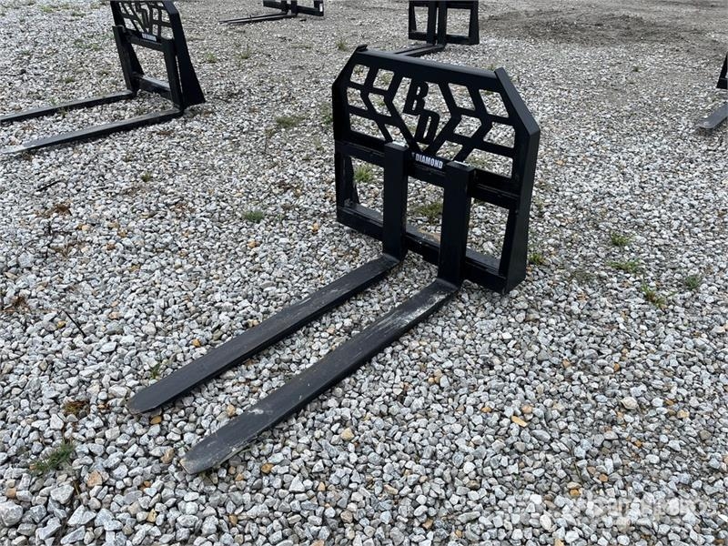 Blue Diamond 48 in Mini Skid Steer Forks Fourche