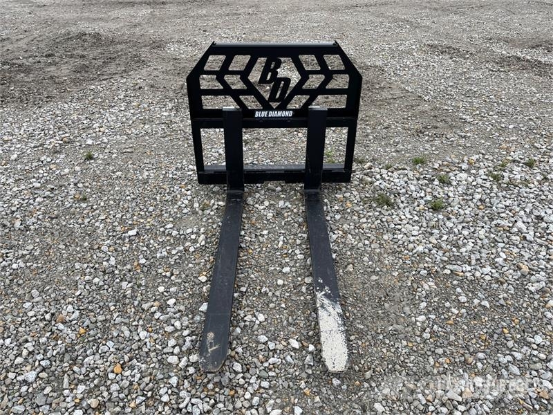 Blue Diamond 48 in Mini Skid Steer Forks Fourche