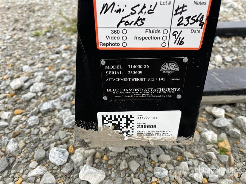 Blue Diamond 48 in Mini Skid Steer Forks Fourche