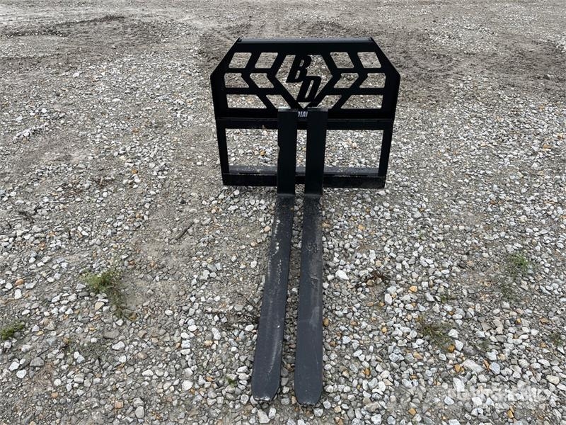Blue Diamond 48 in Mini Skid Steer Forks Fourche
