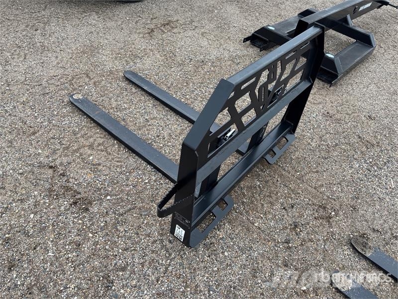 Blue Diamond 48 in Skid Steer Forks Forche