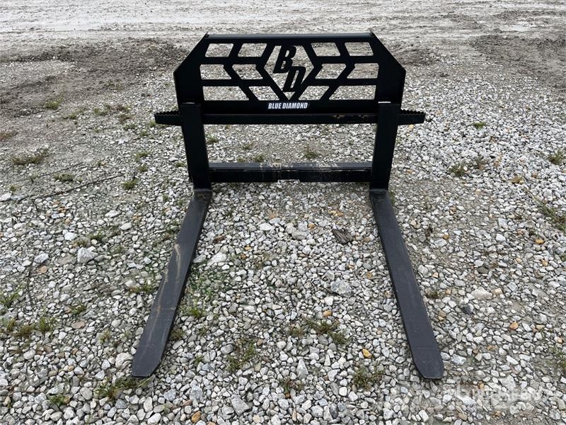 Blue Diamond 48 in Skid Steer Forks شوكات